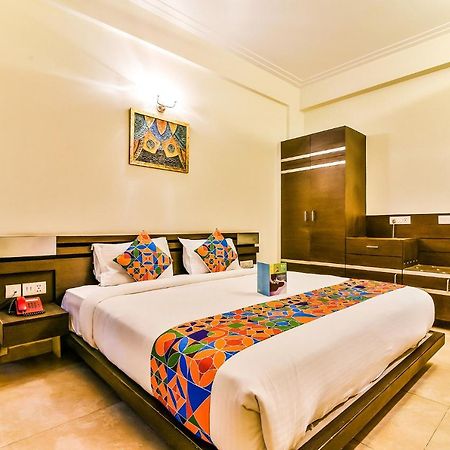 Fabhotel Oasis Dlf Phase 3 Gurgáon Exteriér fotografie