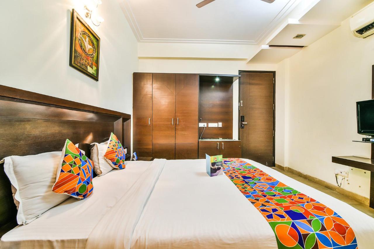 Fabhotel Oasis Dlf Phase 3 Gurgáon Exteriér fotografie
