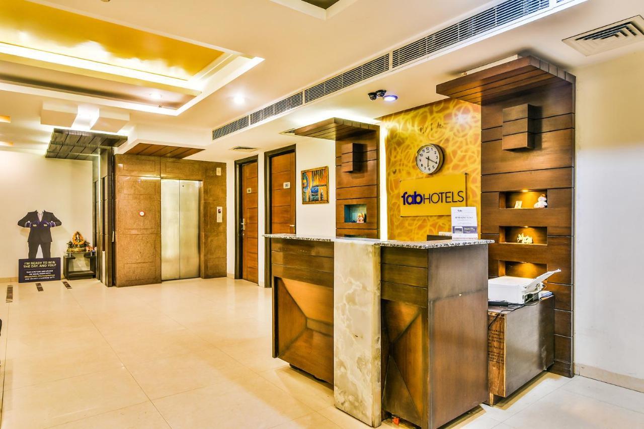Fabhotel Oasis Dlf Phase 3 Gurgáon Exteriér fotografie