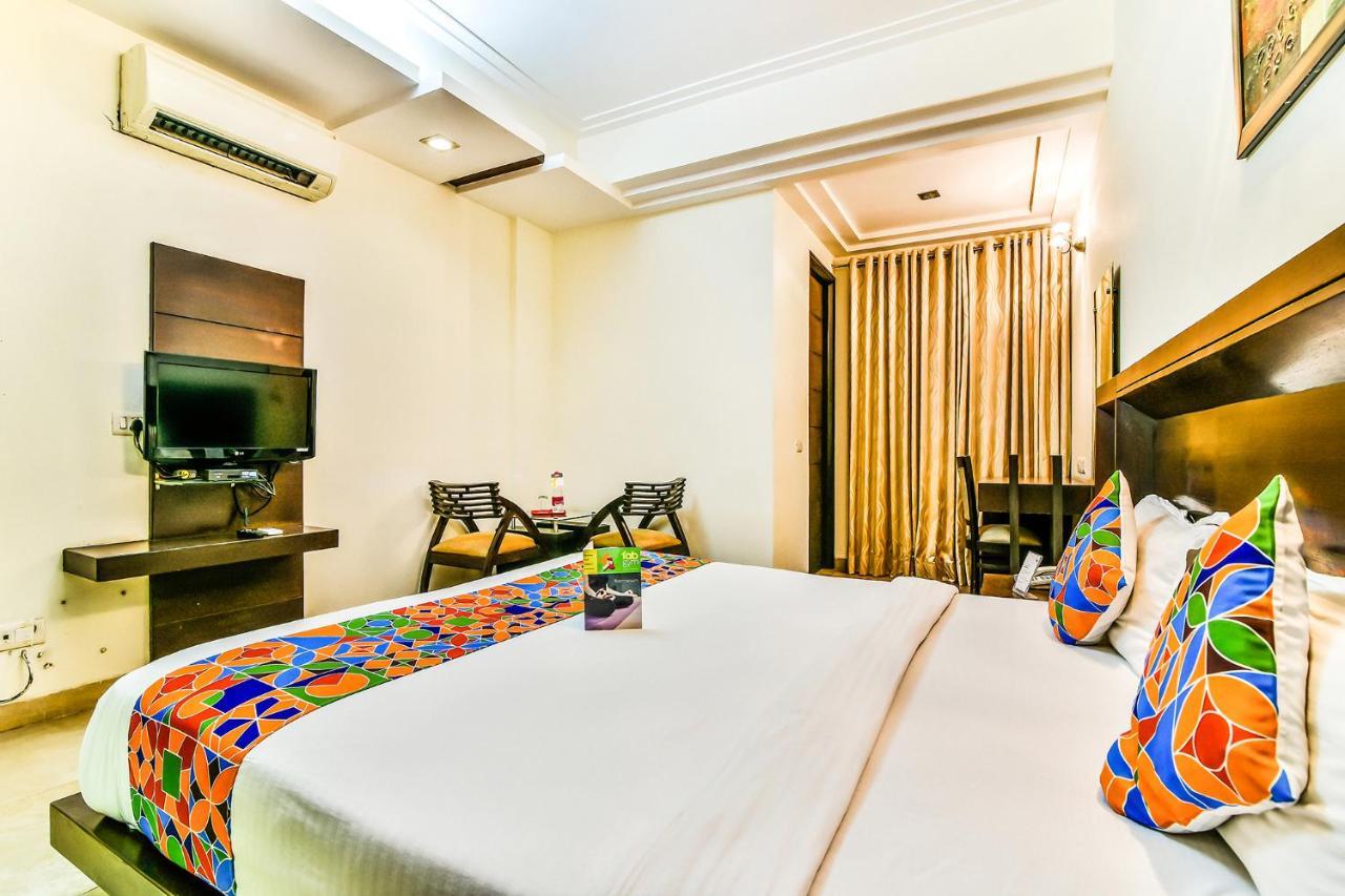 Fabhotel Oasis Dlf Phase 3 Gurgáon Exteriér fotografie